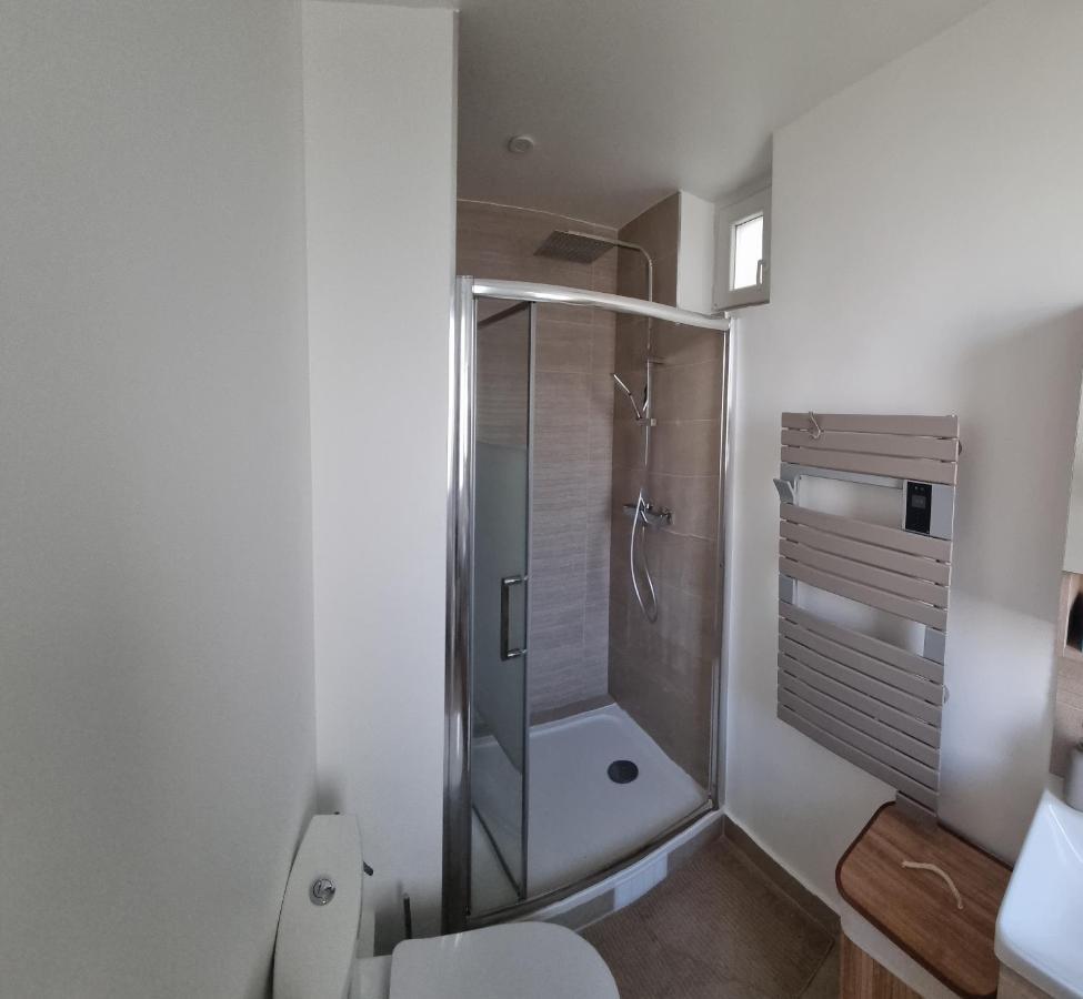 Appartement Luxueux Dans Maison Bourgeoise Parisienne Levallois-Perret Exterior foto